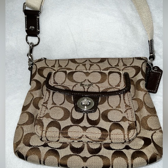 Coach Crossbody Bag - Picture 1 of 5